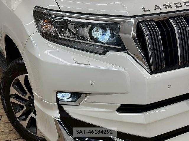 Toyota LAND CRUISER PRADO 2023-04 7251223-18