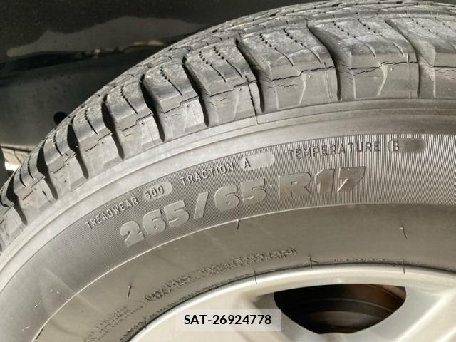 Toyota LAND CRUISER PRADO 2016-07 7251243-18