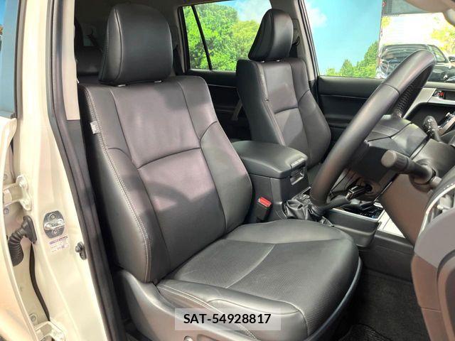 Toyota LAND CRUISER PRADO 2023-05 7251216-9