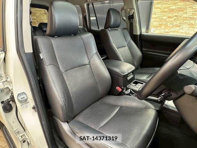Toyota LAND CRUISER PRADO 2021-06 7251235-4