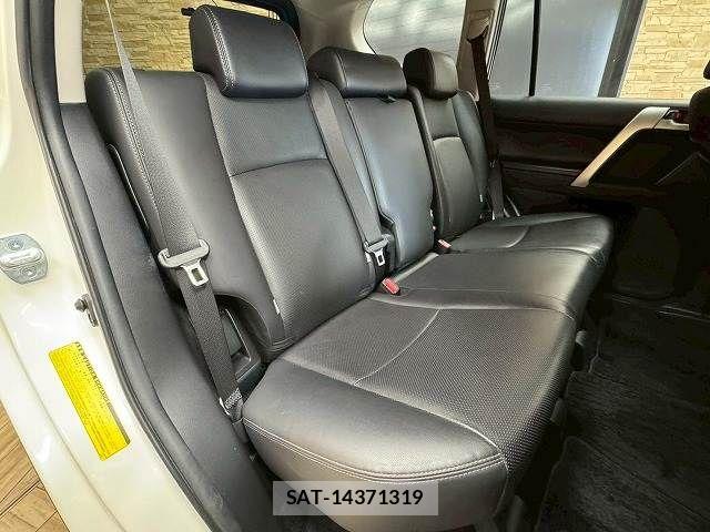Toyota LAND CRUISER PRADO 2021-06 7251235-5