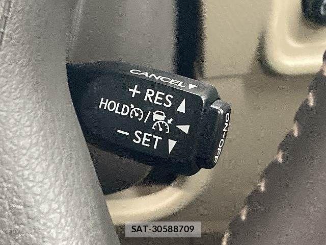 Toyota LAND CRUISER PRADO 2020-11 7251236-8