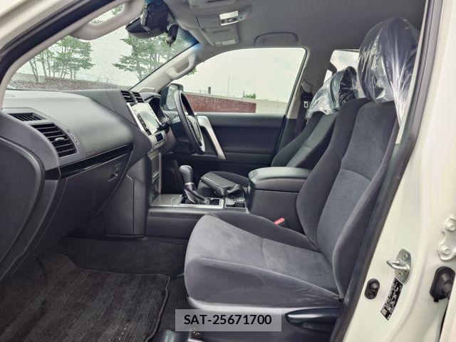 Toyota LAND CRUISER PRADO 2023-07 7272160-20