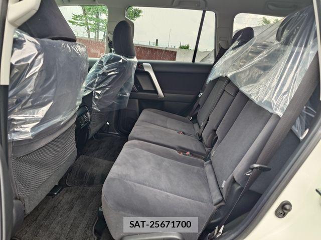Toyota LAND CRUISER PRADO 2023-07 7272160-21
