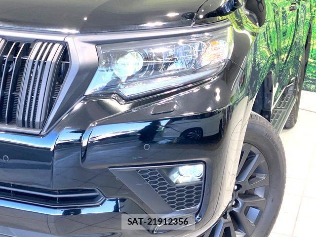 Toyota LAND CRUISER PRADO 2023-08 7272169-12