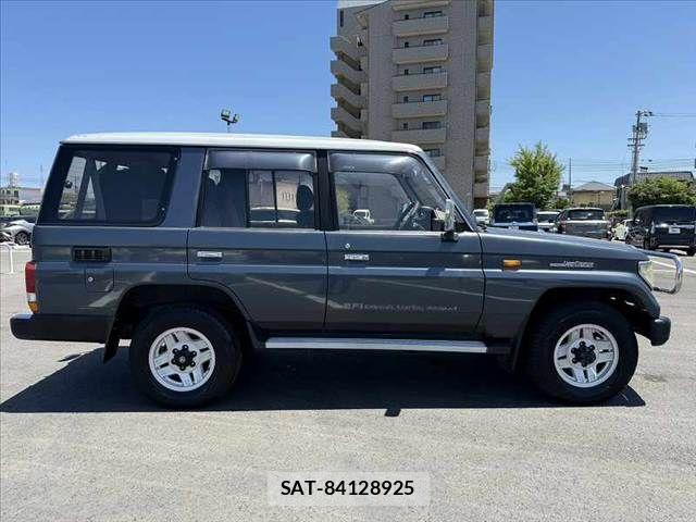 Toyota LAND CRUISER PRADO 1992-03 7272180-10