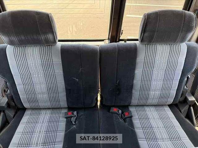 Toyota LAND CRUISER PRADO 1992-03 7272180-19