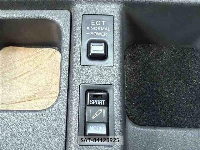Toyota LAND CRUISER PRADO 1992-03 7272180-27