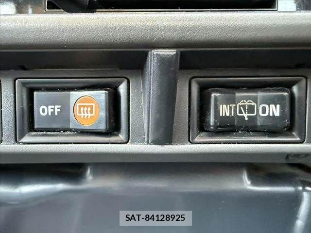 Toyota LAND CRUISER PRADO 1992-03 7272180-29