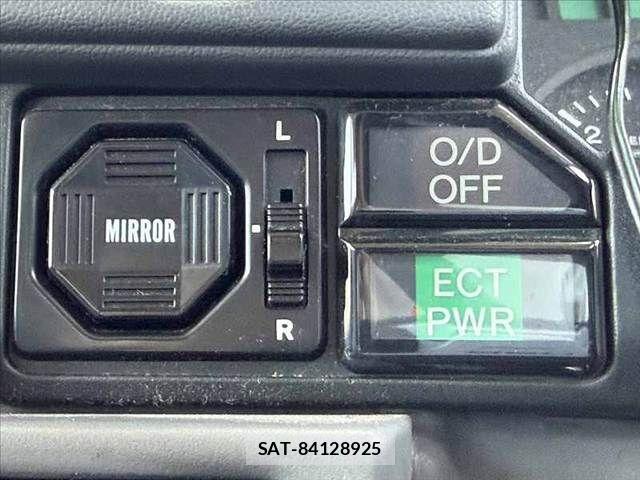Toyota LAND CRUISER PRADO 1992-03 7272180-5