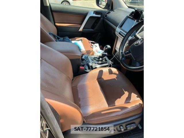 Toyota LAND CRUISER PRADO 2021-12 7272172-12