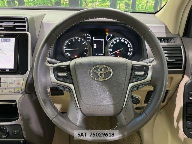 Toyota LAND CRUISER PRADO 2023-03 7272171-12