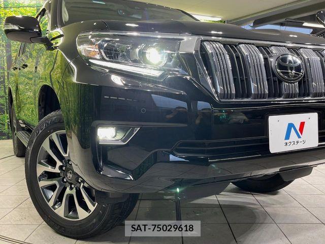 Toyota LAND CRUISER PRADO 2023-03 7272171-13