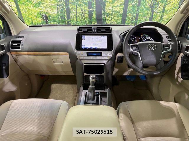 Toyota LAND CRUISER PRADO 2023-03 7272171-1