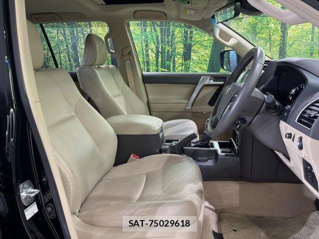 Toyota LAND CRUISER PRADO 2023-03 7272171-8