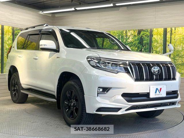 Toyota LAND CRUISER PRADO 2020-03 7272168-16