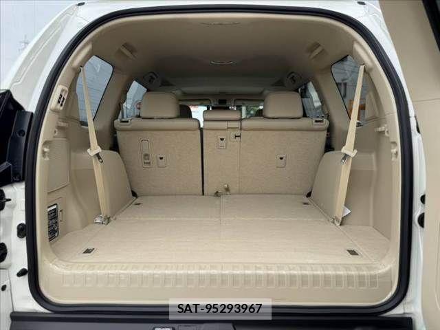 Toyota LAND CRUISER PRADO 2023-06 7272165-20