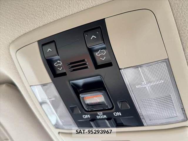 Toyota LAND CRUISER PRADO 2023-06 7272165-5