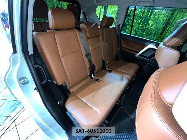 Toyota LAND CRUISER PRADO 2022-05 7272163-8