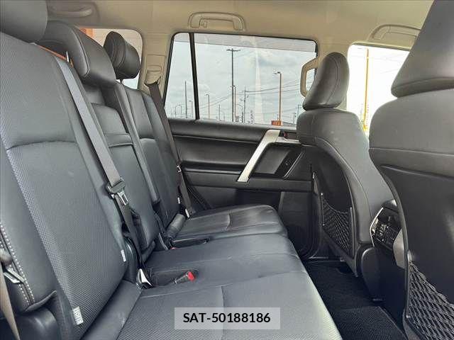 Toyota LAND CRUISER PRADO 2019-08 7272170-16