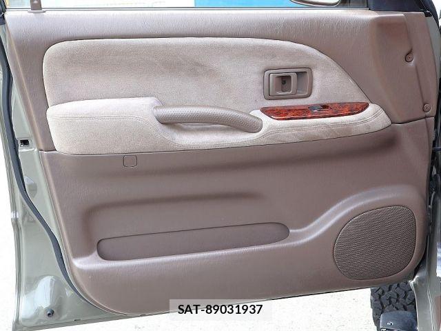 Toyota LAND CRUISER PRADO 2002-01 7272159-16