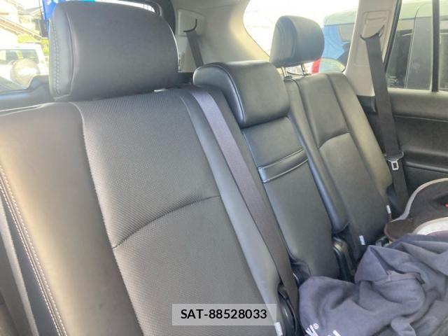 Toyota LAND CRUISER PRADO 2023-04 7272162-10