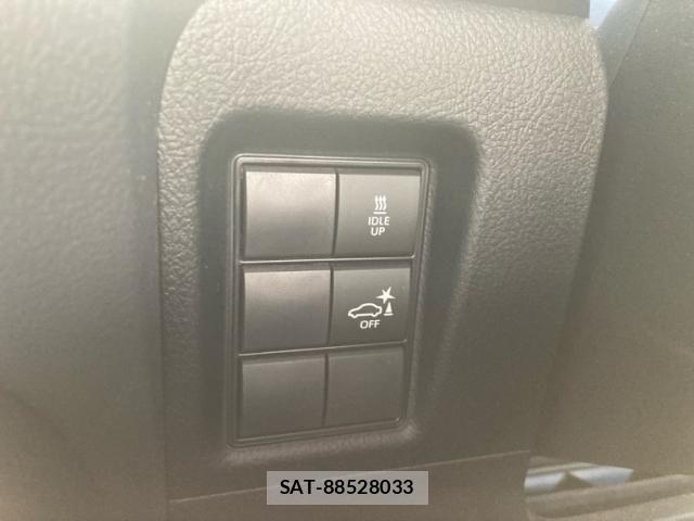 Toyota LAND CRUISER PRADO 2023-04 7272162-19