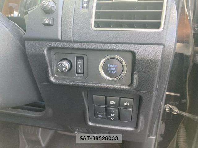 Toyota LAND CRUISER PRADO 2023-04 7272162-21