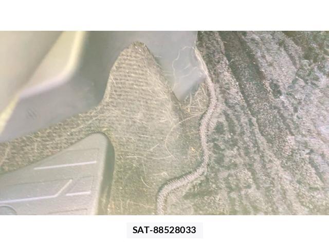 Toyota LAND CRUISER PRADO 2023-04 7272162-26