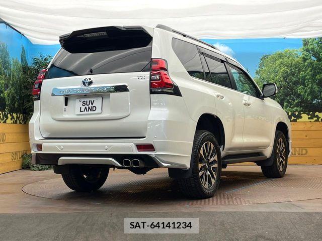 Toyota LAND CRUISER PRADO 2023-11 7272158-17