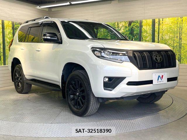 Toyota LAND CRUISER PRADO 2023-04 7271613-16