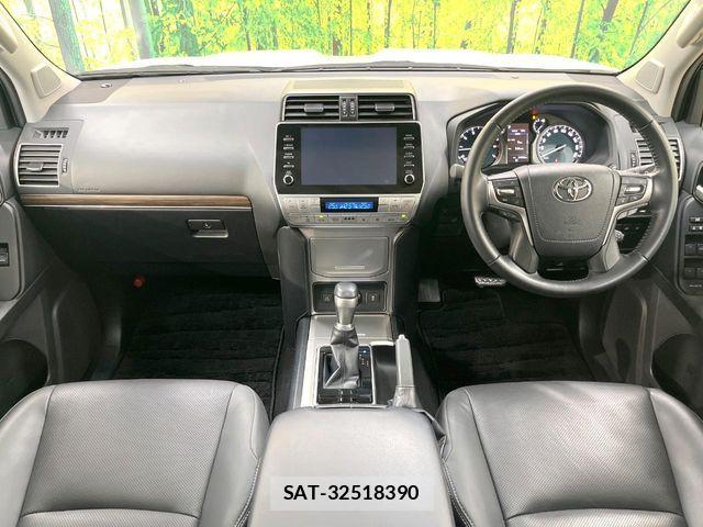 Toyota LAND CRUISER PRADO 2023-04 7271613-1