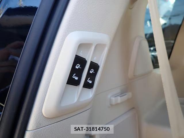 Toyota LAND CRUISER PRADO 2021-01 7280649-12