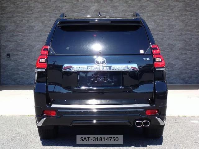 Toyota LAND CRUISER PRADO 2021-01 7280649-3