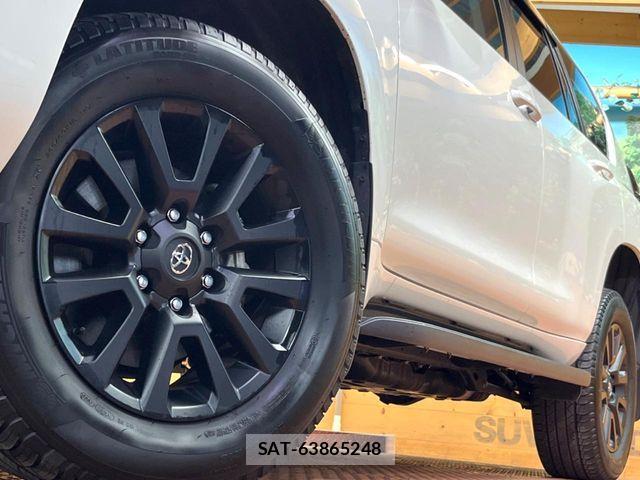 Toyota LAND CRUISER PRADO 2023-03 7327829-12