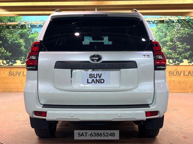 Toyota LAND CRUISER PRADO 2023-03 7327829-14