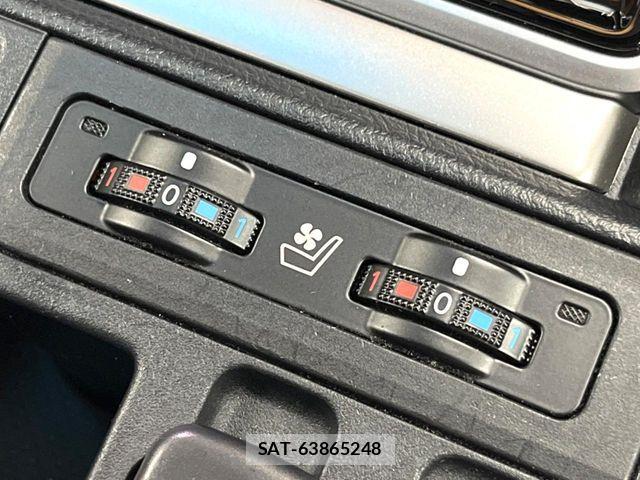 Toyota LAND CRUISER PRADO 2023-03 7327829-6