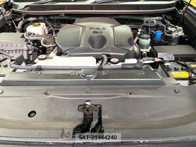 Toyota LAND CRUISER PRADO 2023-03 7327824-17