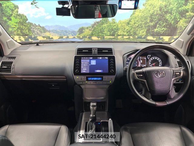 Toyota LAND CRUISER PRADO 2023-03 7327824-1