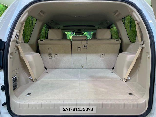 Toyota LAND CRUISER PRADO 2023-01 7327836-10