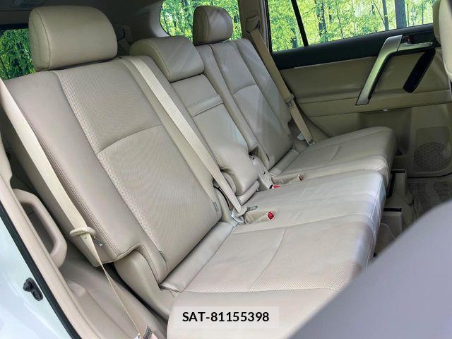 Toyota LAND CRUISER PRADO 2023-01 7327836-8