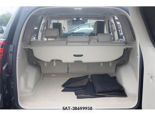 Toyota LAND CRUISER PRADO 2018-05 7327842-17