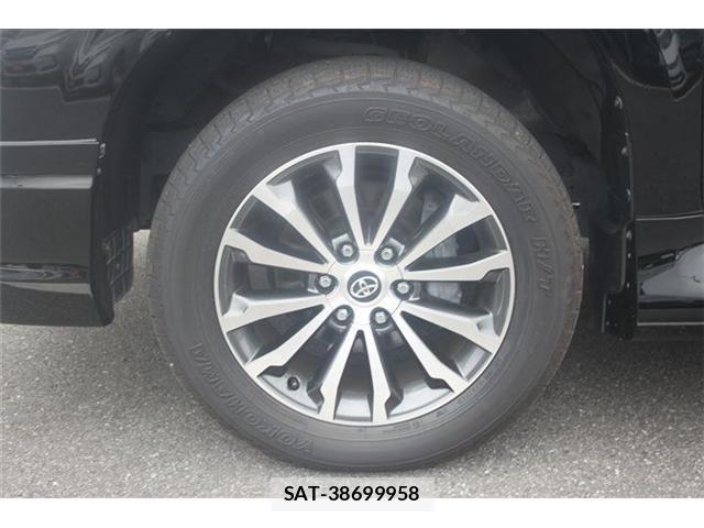 Toyota LAND CRUISER PRADO 2018-05 7327842-28