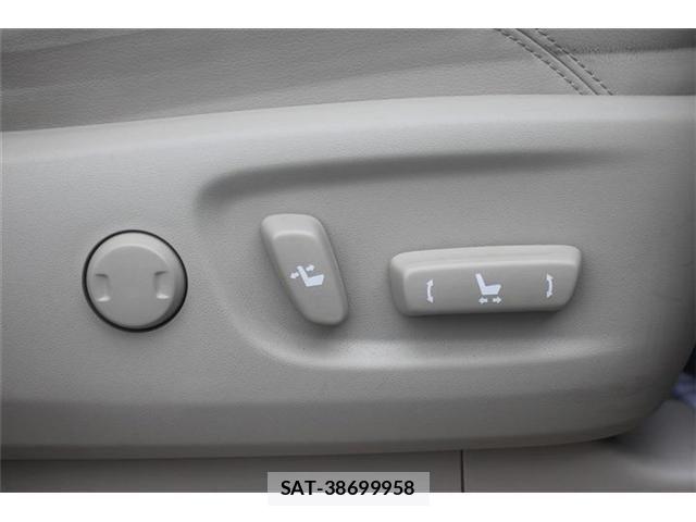 Toyota LAND CRUISER PRADO 2018-05 7327842-5