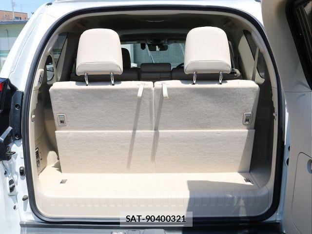 Toyota LAND CRUISER PRADO 2023-01 7327827-11