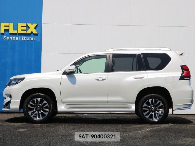 Toyota LAND CRUISER PRADO 2023-01 7327827-17