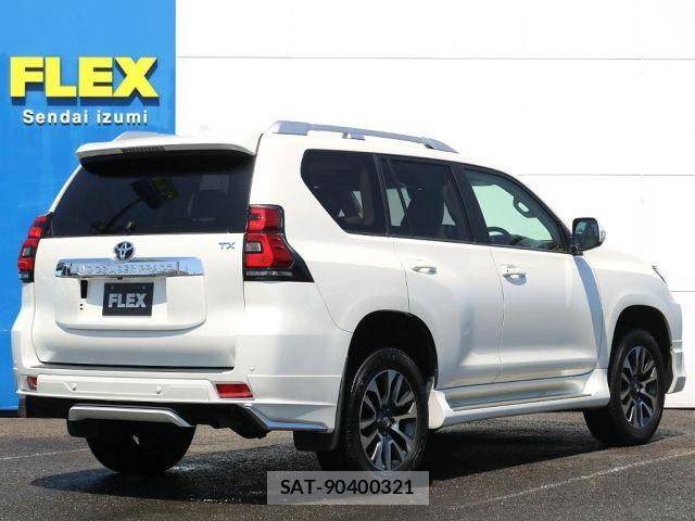 Toyota LAND CRUISER PRADO 2023-01 7327827-19
