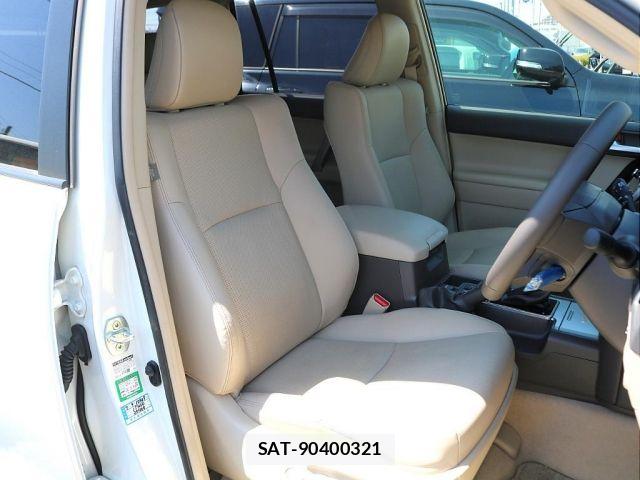 Toyota LAND CRUISER PRADO 2023-01 7327827-5