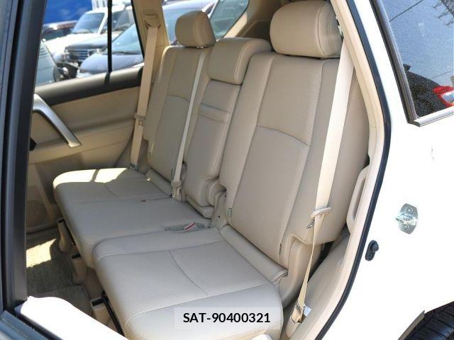 Toyota LAND CRUISER PRADO 2023-01 7327827-8