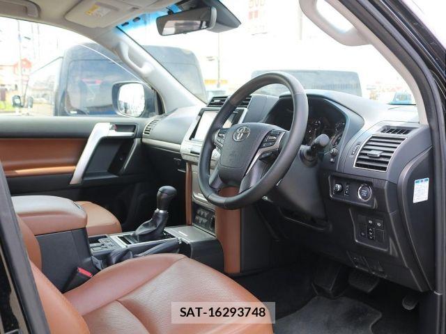 Toyota LAND CRUISER PRADO 2021-01 7327825-5